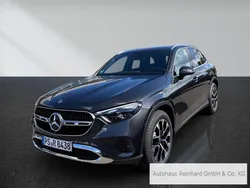 Grau Gebraucht 2025 Mercedes GLC200 SUV | 56.900 € (Teuer)