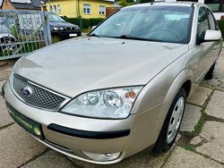 Grau Gebraucht 2004 Ford Mondeo Ghia Limousine | 2.999 € (Fairer Preis)