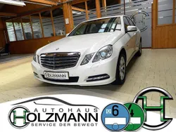 Weiß Gebraucht 2011 Mercedes E350 Limousine | 13.990 € (Fairer Preis)