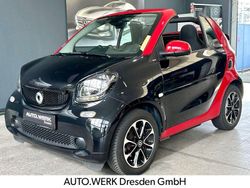 Schwarz Gebraucht 2017 Smart ForTwo Cabrio Cabrio | 14.600 € (Fairer Preis)