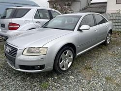Silber Gebraucht 2006 Audi A8 S-Line Limousine | 3.900 €