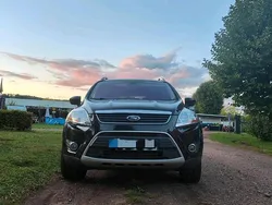 Schwarz Gebraucht 2011 Ford Kuga SUV | 7.700 € (Fairer Preis)