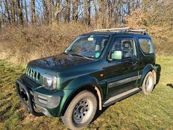 Grün Gebraucht 2011 Suzuki Jimny Comfort SUV | 8.800 € (Superpreis)