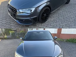 Grau Gebraucht 2013 Audi A3 Sportback S-Line Limousine | 17.000 € (Teuer)
