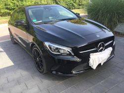 Schwarz Gebraucht 2018 Mercedes CLA180 Shooting Brake Kombi | 16.990 € (Fairer Preis)