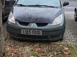 Grün Gebraucht 2004 Mitsubishi Colt Invite Limousine | 800 € (Fairer Preis)
