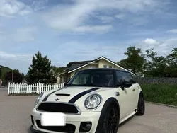 Weiß Gebraucht 2011 Mini Cooper SD Kleinwagen | 6.350 € (Fairer Preis)