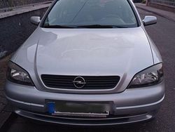 Silber Gebraucht 2001 Opel Astra Comfort Kombi | 600 € (Superpreis)
