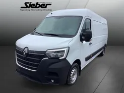 Mineral weiss Gebraucht 2023 Renault Master Van | 28.490 € (Fairer Preis)