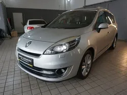 Grau Gebraucht 2012 Renault Scénic III Luxe Van / Kleinbus | 2.200 € (Superpreis)