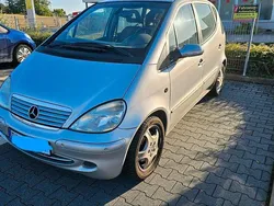 Silber Gebraucht 2004 Mercedes A160 Elegance Kleinwagen | 2.800 € (Etwas zu teuer)