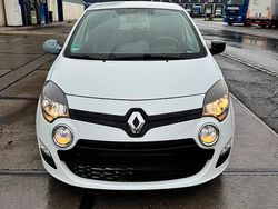 Weiß Gebraucht 2014 Renault Twingo Kleinwagen | 2.900 € (Guter Preis)