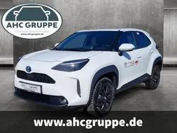 Weiss Neu 2025 Toyota Yaris Cross Connect Style SUV | 32.690 €