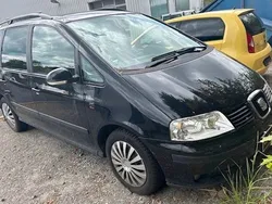 Schwarz Gebraucht 2010 Seat Alhambra Sport Van / Kleinbus | 2.900 € (Guter Preis)