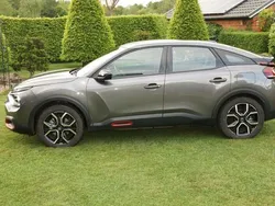 Grau Gebraucht 2022 Citroën e-C4 SUV | 15.490 € (Superpreis)