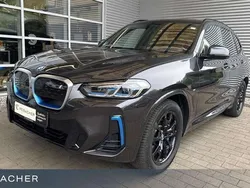 Sophistograu brillanteffekt Gebraucht 2023 BMW iX3 Impressive SUV | 47.990 € (Fairer Preis)
