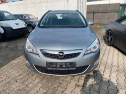 Silber Gebraucht 2011 Opel Astra Edition Kombi | 1.349 € (Superpreis)