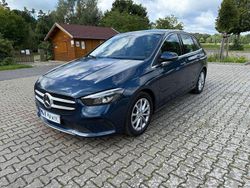 Blau Gebraucht 2019 Mercedes B200 Progressive Van / Kleinbus | 22.000 € (Fairer Preis)