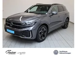 Grau Gebraucht 2024 VW Touareg R-line SUV | 64.980 € (Guter Preis)