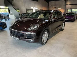 Braun Gebraucht 2016 Porsche Cayenne SUV | 29.980 € (Guter Preis)