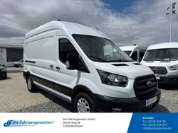 Frostweiß Gebraucht 2024 Ford Transit Trend Van / Kleinbus | 27.488 € (Fairer Preis)