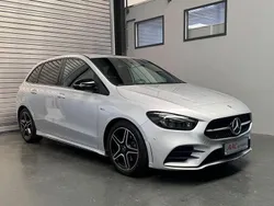 Silber Gebraucht 2022 Mercedes B200 AMG line Van / Kleinbus | 30.950 € (Etwas zu teuer)