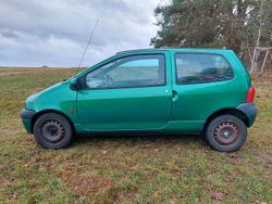 Grün Gebraucht 2002 Renault Twingo Kleinwagen | 700 € (Fairer Preis)