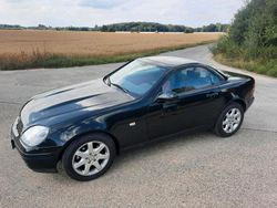 Schwarz Gebraucht 1999 Mercedes SLK200 Cabrio | 7.500 € (Etwas zu teuer)
