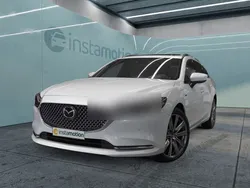 Weiß Gebraucht 2024 Mazda 6 20th Anniversary Kombi | 36.677 € (Etwas zu teuer)