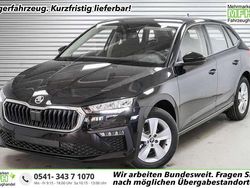 Black magic metallic ... Neu 2025 Skoda Scala Selection Kleinwagen | 23.191 € (Guter Preis)