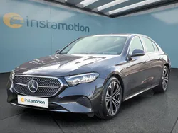 Grau Gebraucht 2024 Mercedes E200 Limousine | 46.499 € (Fairer Preis)
