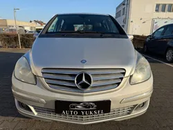 Silber Gebraucht 2005 Mercedes B200 Van / Kleinbus | 4.590 € (Fairer Preis)