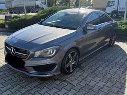 Grau Gebraucht 2015 Mercedes CLA250 Limousine | 16.500 € (Fairer Preis)
