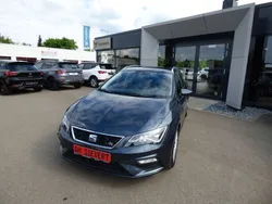 Grau Gebraucht 2020 Seat Leon ST FR Kombi | 19.930 € (Fairer Preis)