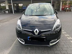 Schwarz Gebraucht 2012 Renault Scénic III Expression Van / Kleinbus | 5.700 € (Guter Preis)