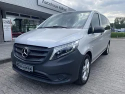 Brillantsilber metallic Gebraucht 2019 Mercedes Vito Van / Kleinbus | 33.990 € (Guter Preis)