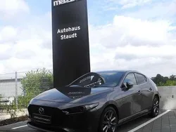 Matrixgrau Gebraucht 2021 Mazda 3 Selection Limousine | 23.990 € (Fairer Preis)