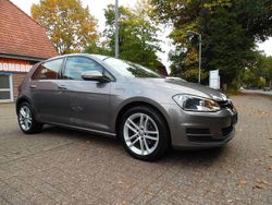 Grau Gebraucht 2014 VW Golf VII Trendline Limousine | 8.390 € (Fairer Preis)