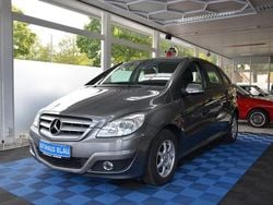 Grau Gebraucht 2009 Mercedes B170 Van / Kleinbus | 5.990 € (Etwas zu teuer)