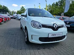 Grün Gebraucht 2020 Renault Twingo LIMITED Kleinwagen | 8.999 € (Fairer Preis)