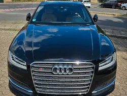 Schwarz Gebraucht 2017 Audi S8 Sport Limousine | 48.900 €