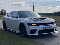 Schwarz Gebraucht 2019 Dodge Charger Limousine | 25.000 € (Fairer Preis)