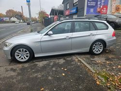 Silber Gebraucht 2008 BMW 320 Advantage Kombi | 4.500 € (Fairer Preis)