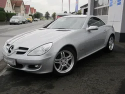 Silber metallic Gebraucht 2004 Mercedes SLK200 Cabrio | 12.990 € (Fairer Preis)