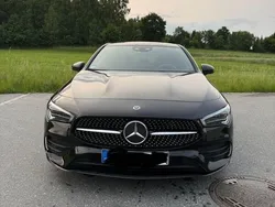 Schwarz Gebraucht 2019 Mercedes CLA200 AMG line Coupé | 32.400 € (Teuer)
