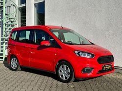 Rot Gebraucht 2019 Ford Tourneo Courier Trend Van / Kleinbus | 11.790 € (Guter Preis)