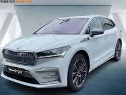 Weiß Neu 2024 Skoda Enyaq iV LAURIN & KLEMENT SUV | 55.390 € (Fairer Preis)