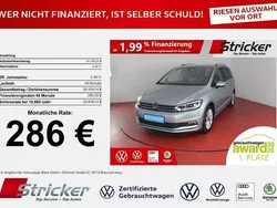Silber (oyster silver metallic) Gebraucht 2024 VW Touran Highline Van / Kleinbus | 34.788 € (Fairer Preis)