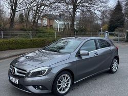 Grau Gebraucht 2015 Mercedes A180 Urban Limousine | 9.550 € (Guter Preis)