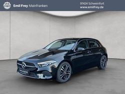 Kosmosschwarz metallic Gebraucht 2025 Mercedes A200 Advanced Plus Limousine | 29.950 € (Guter Preis)